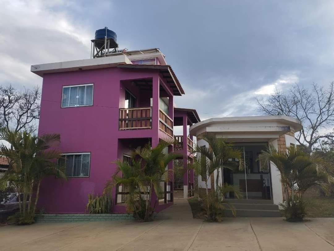 Flat Da Pousada Avalon Alto Paraíso de Goiás エクステリア 写真